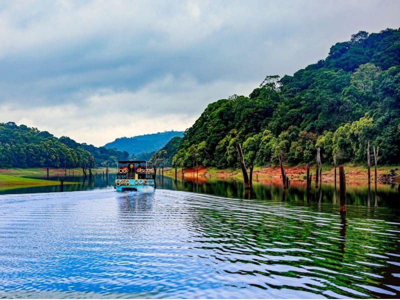thekkady-tour